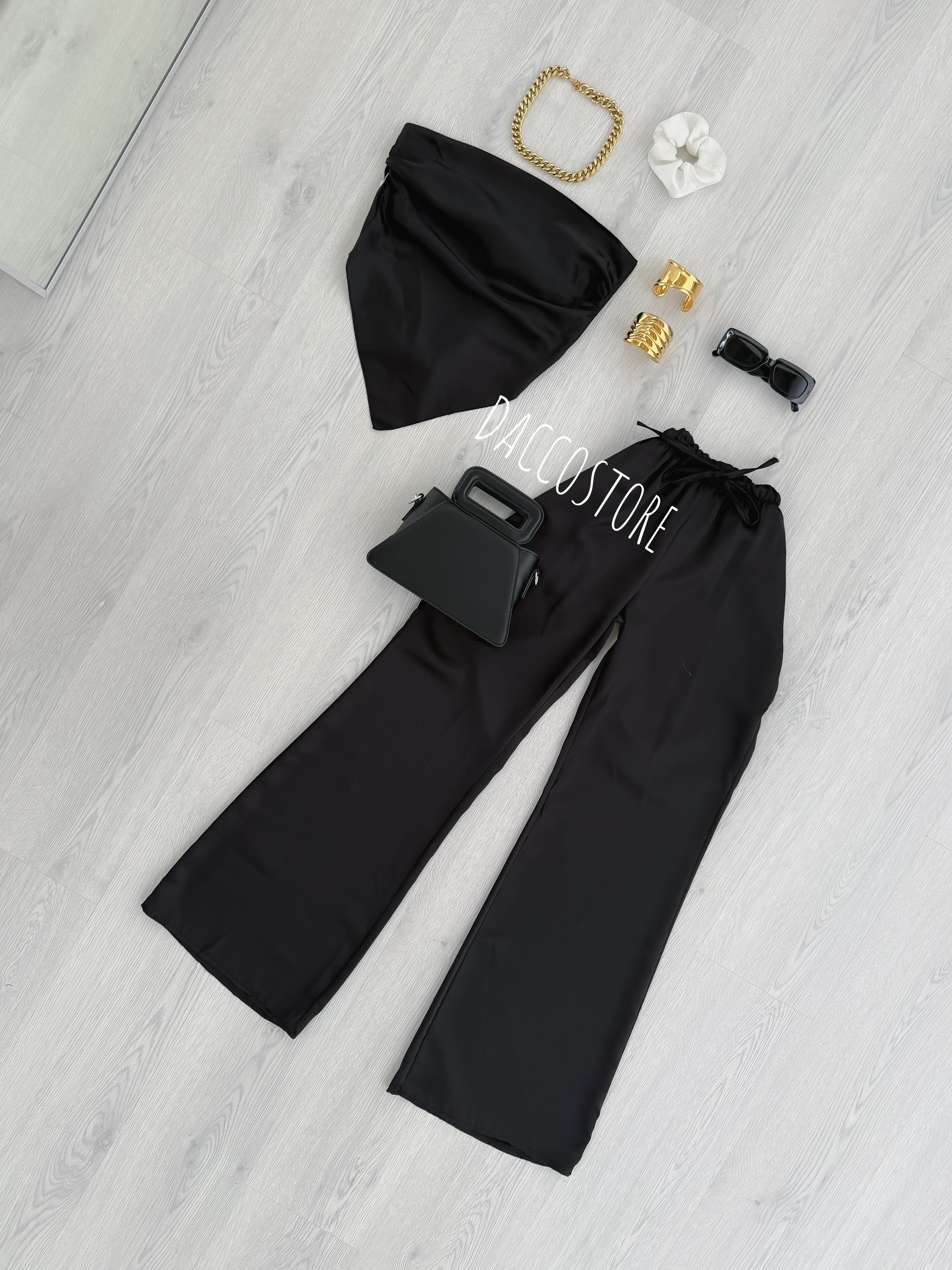 Conjunto Leila