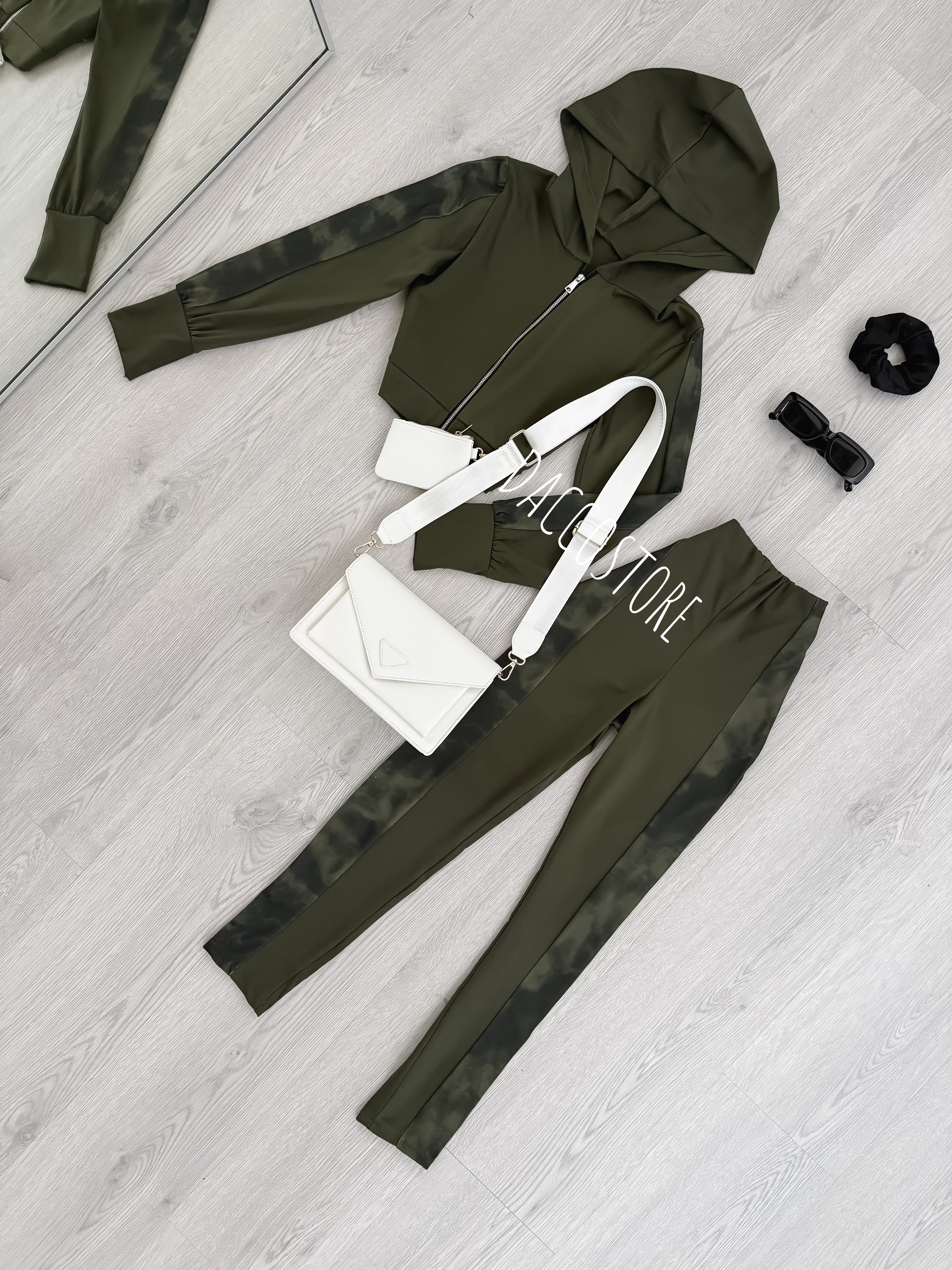 Conjunto Lateral Mármore