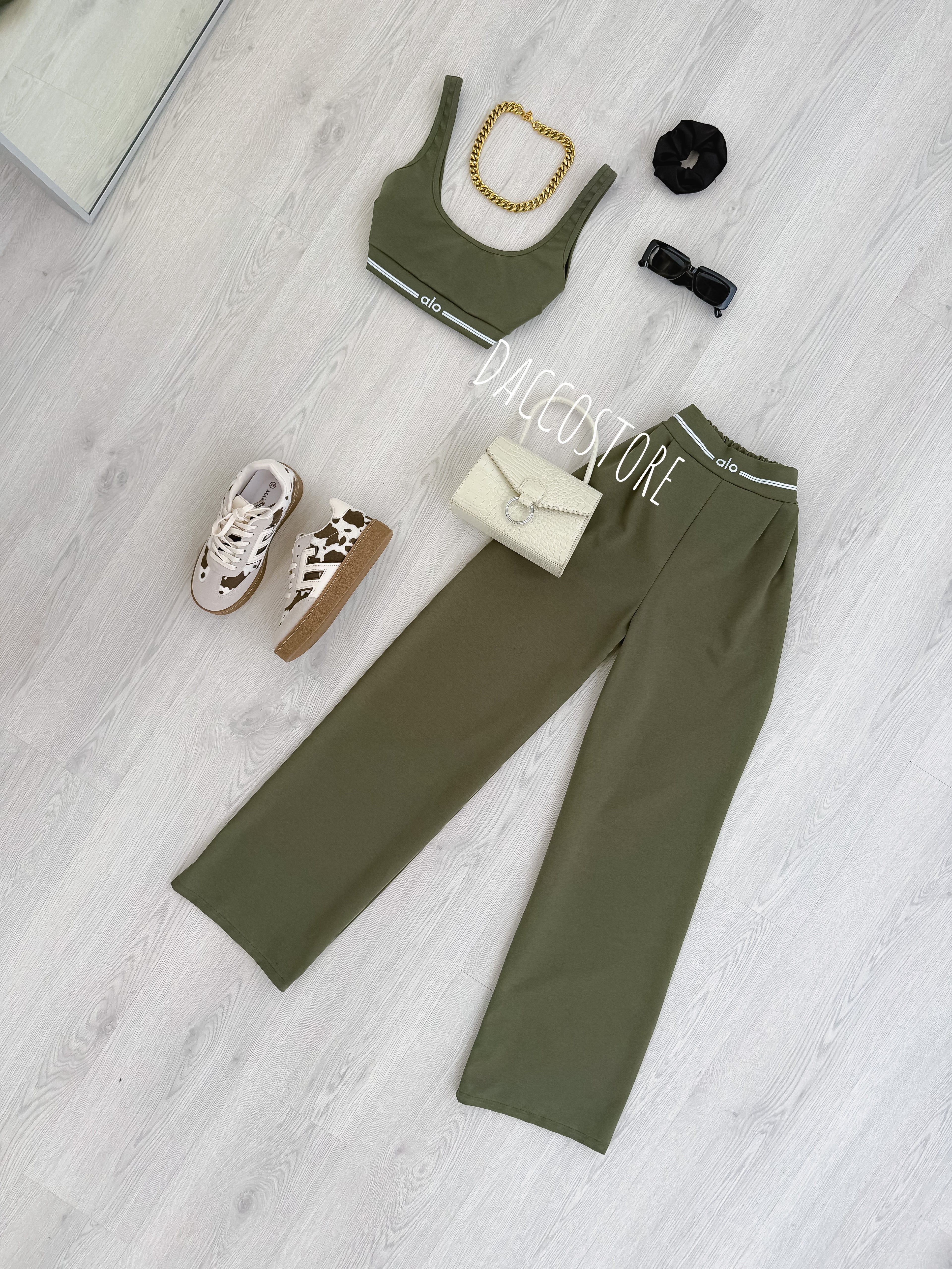 Top e Calça Alo