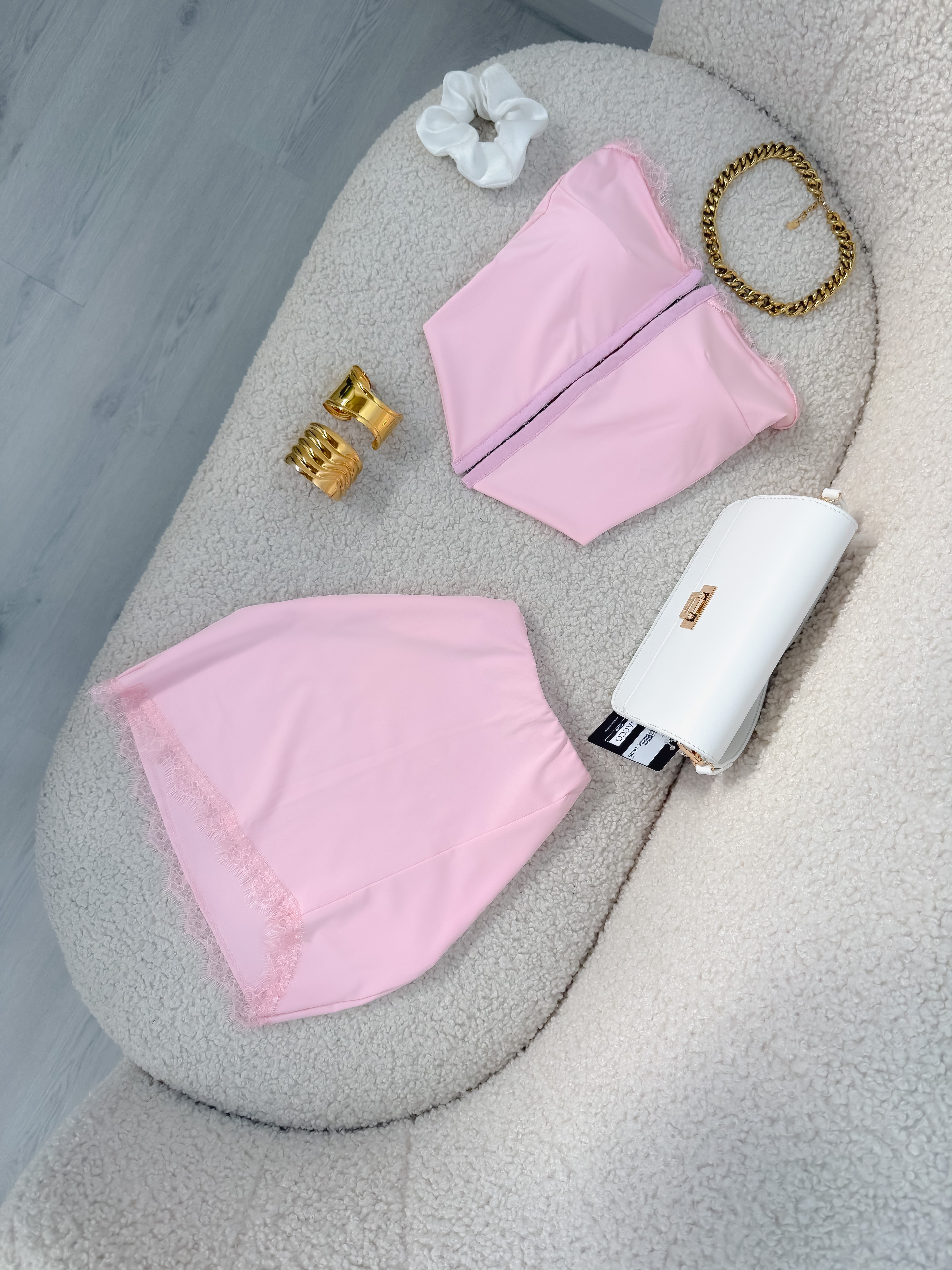 Conjunto Aroua