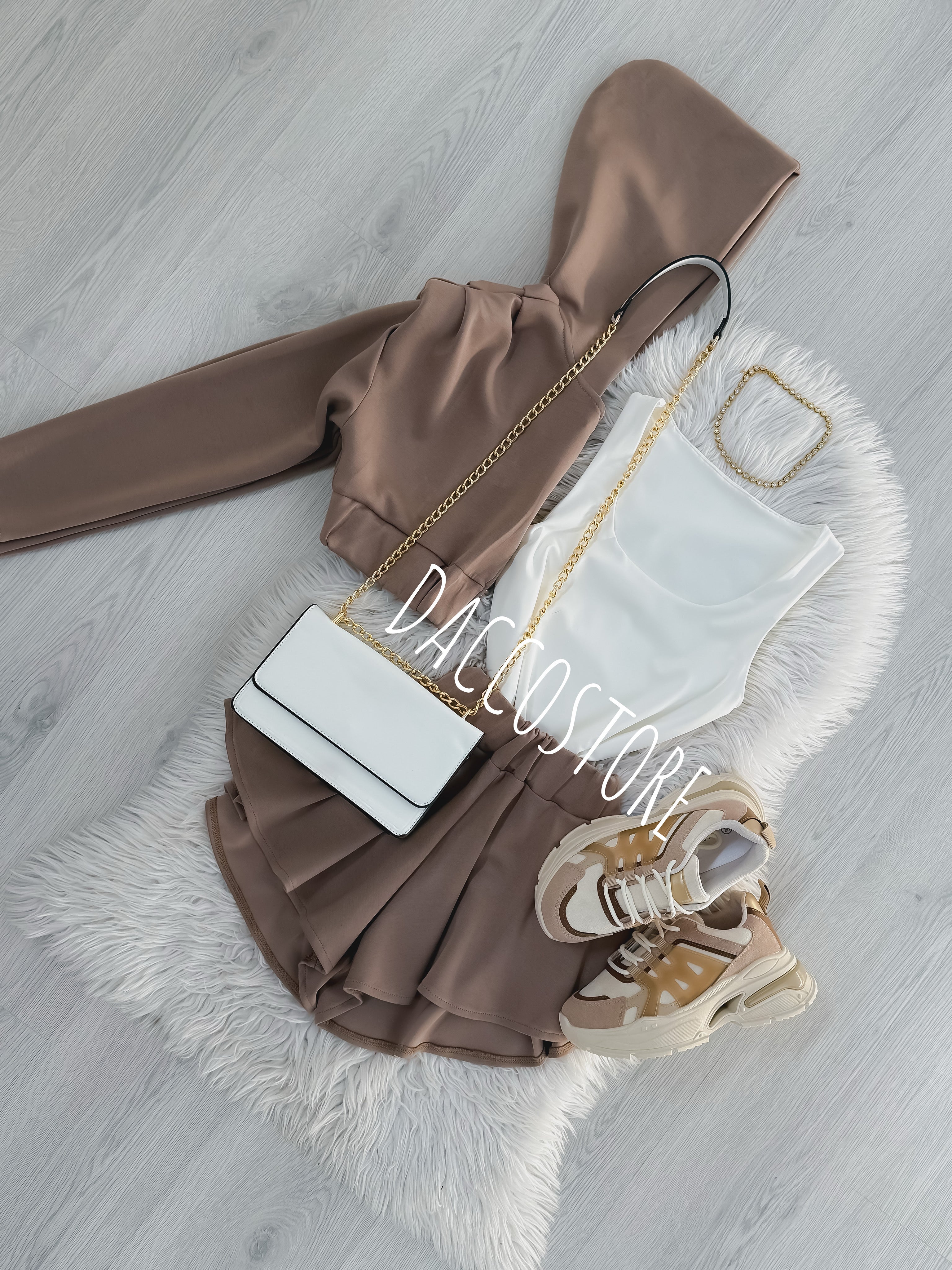 Conjunto Ariana