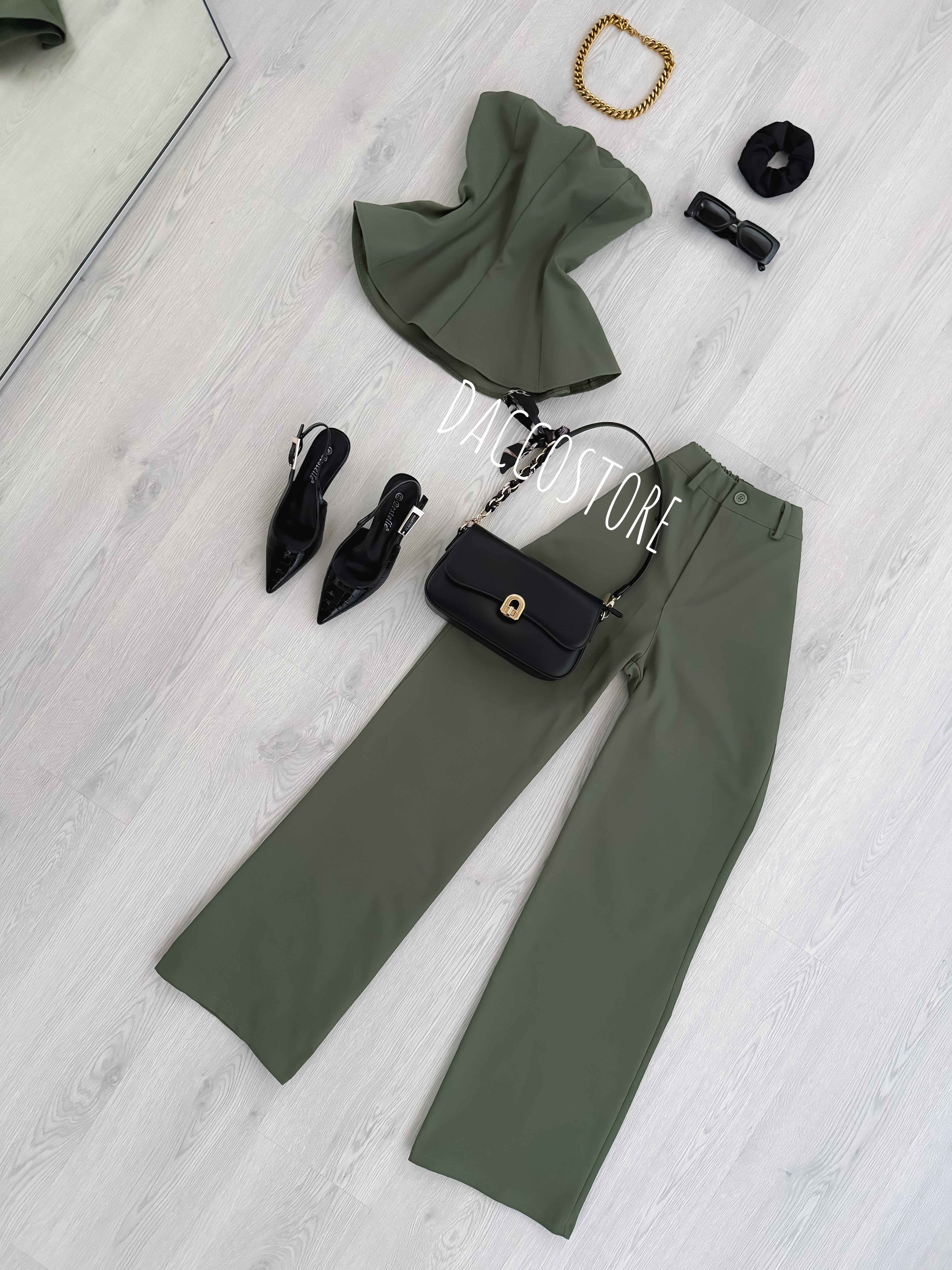 Conjunto Yoko