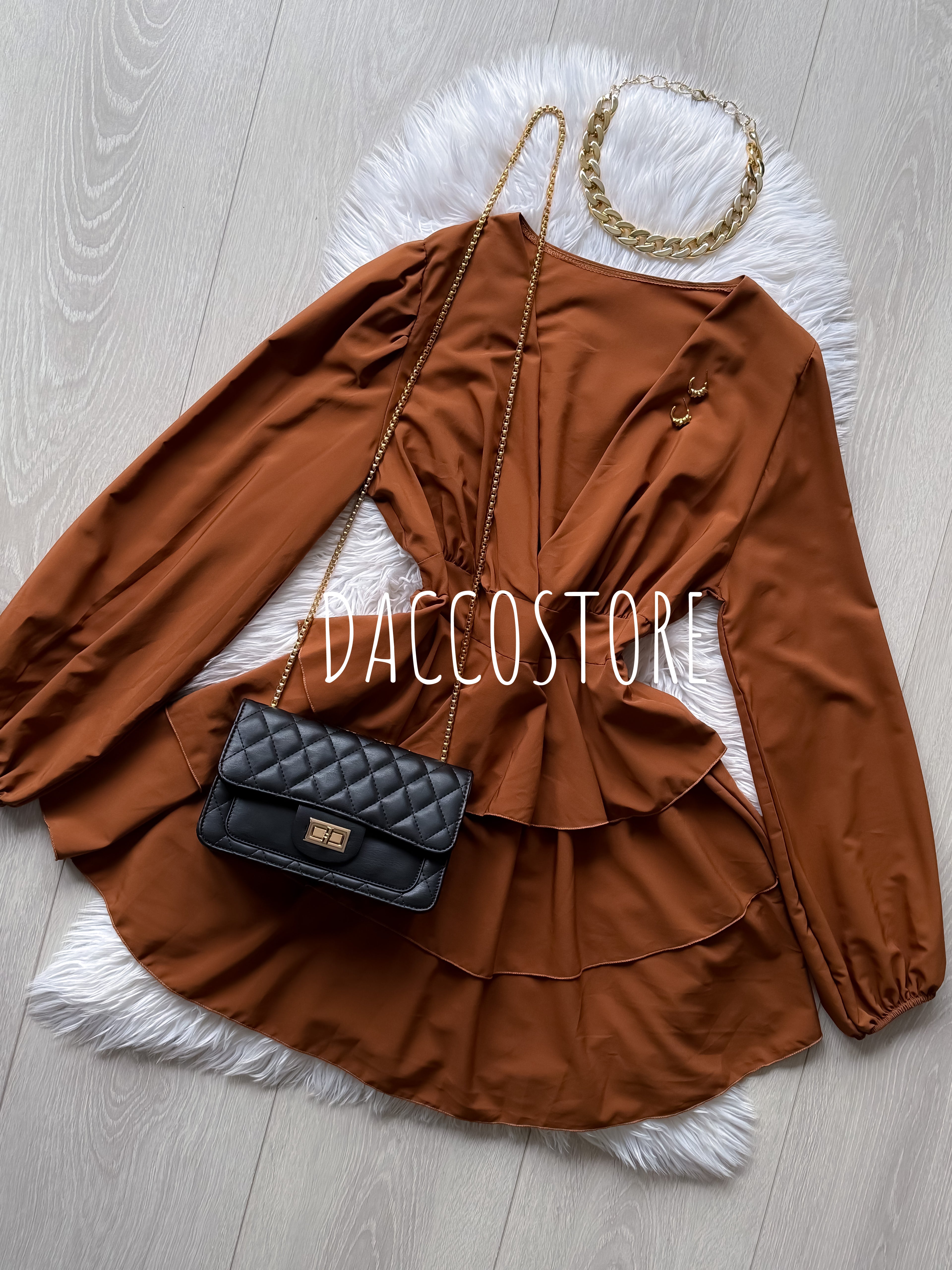 Vestido Folhos