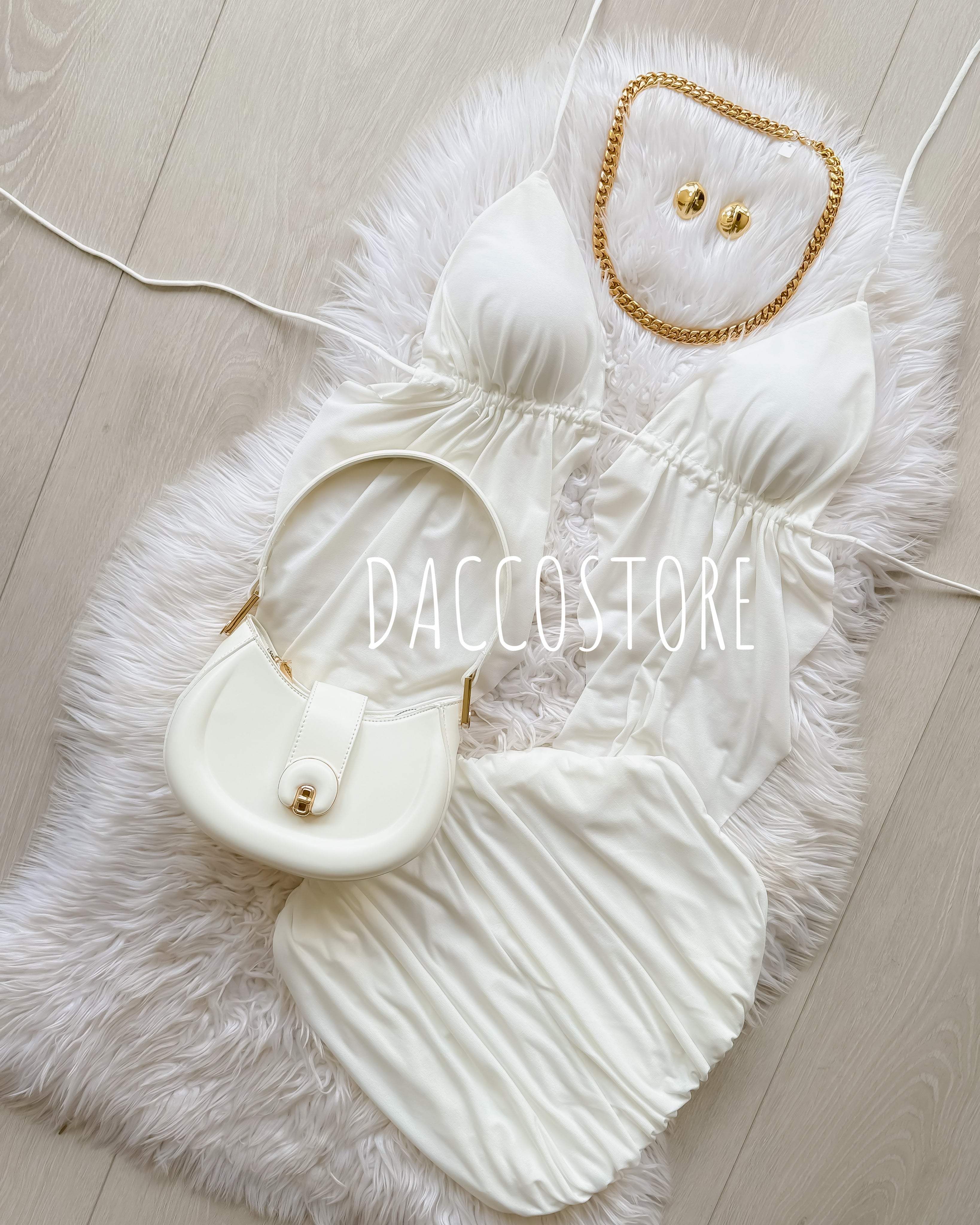 Conjunto Isis