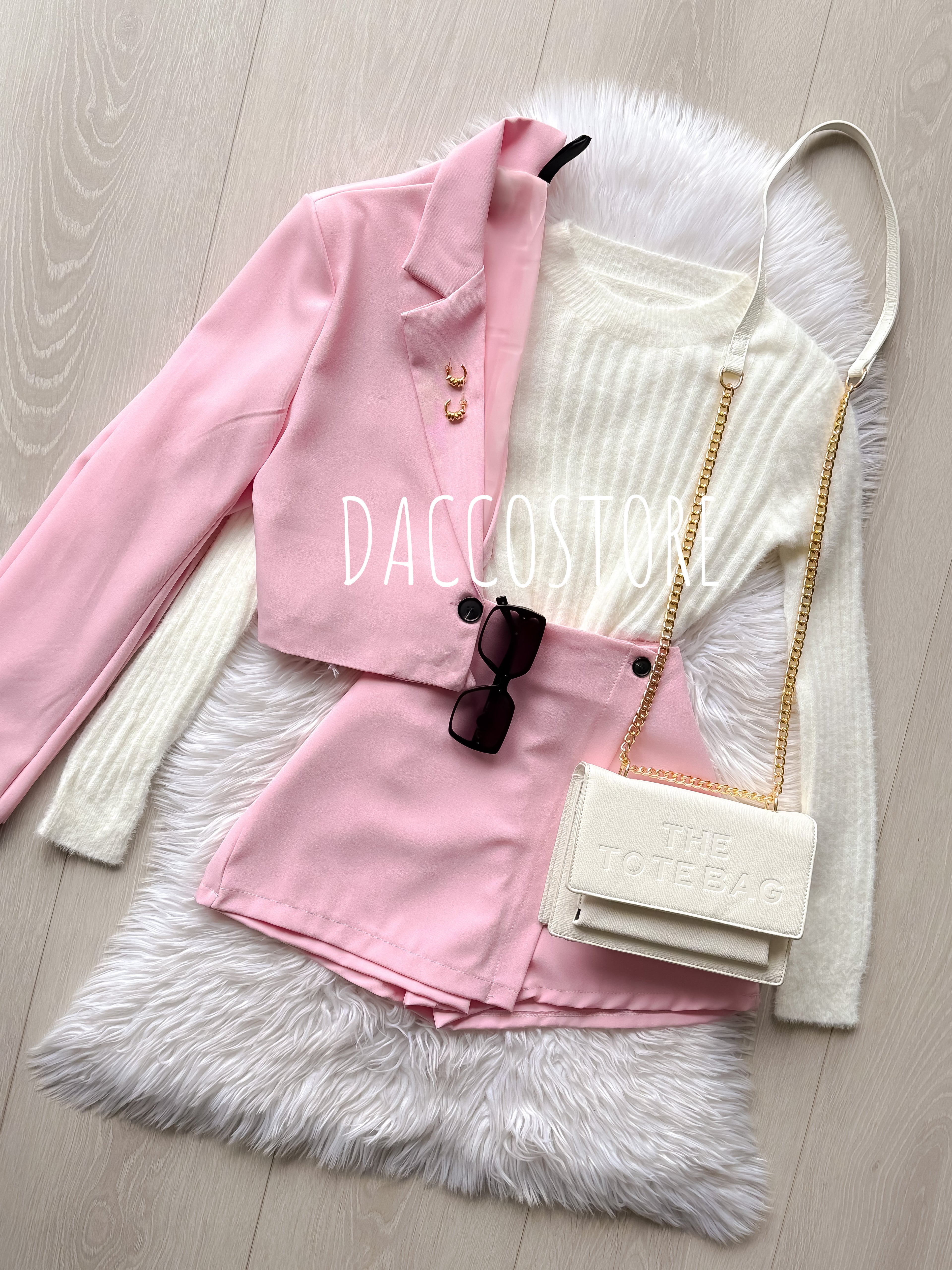 Conjunto falda blazer y shorts