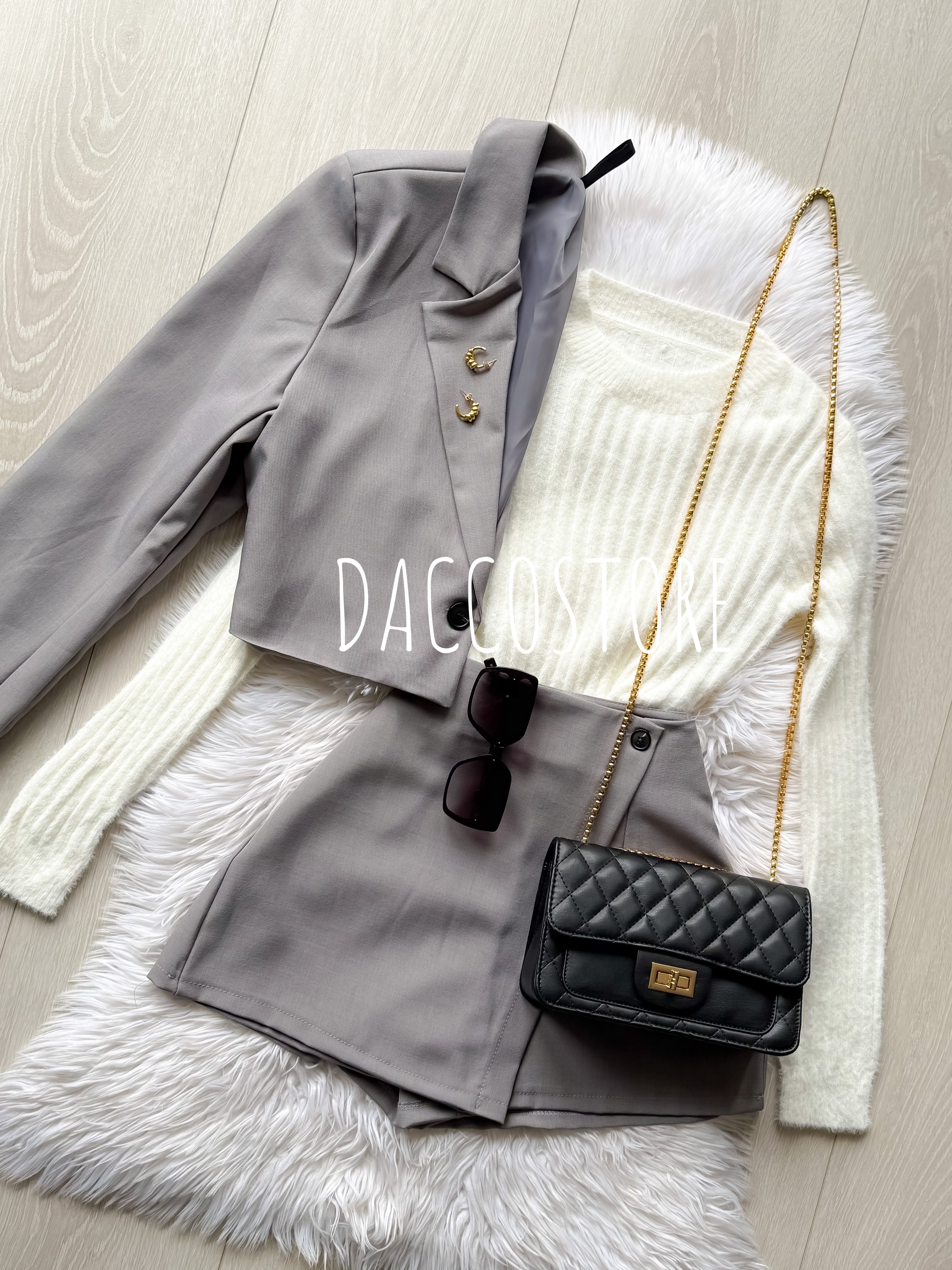 Conjunto falda blazer y shorts