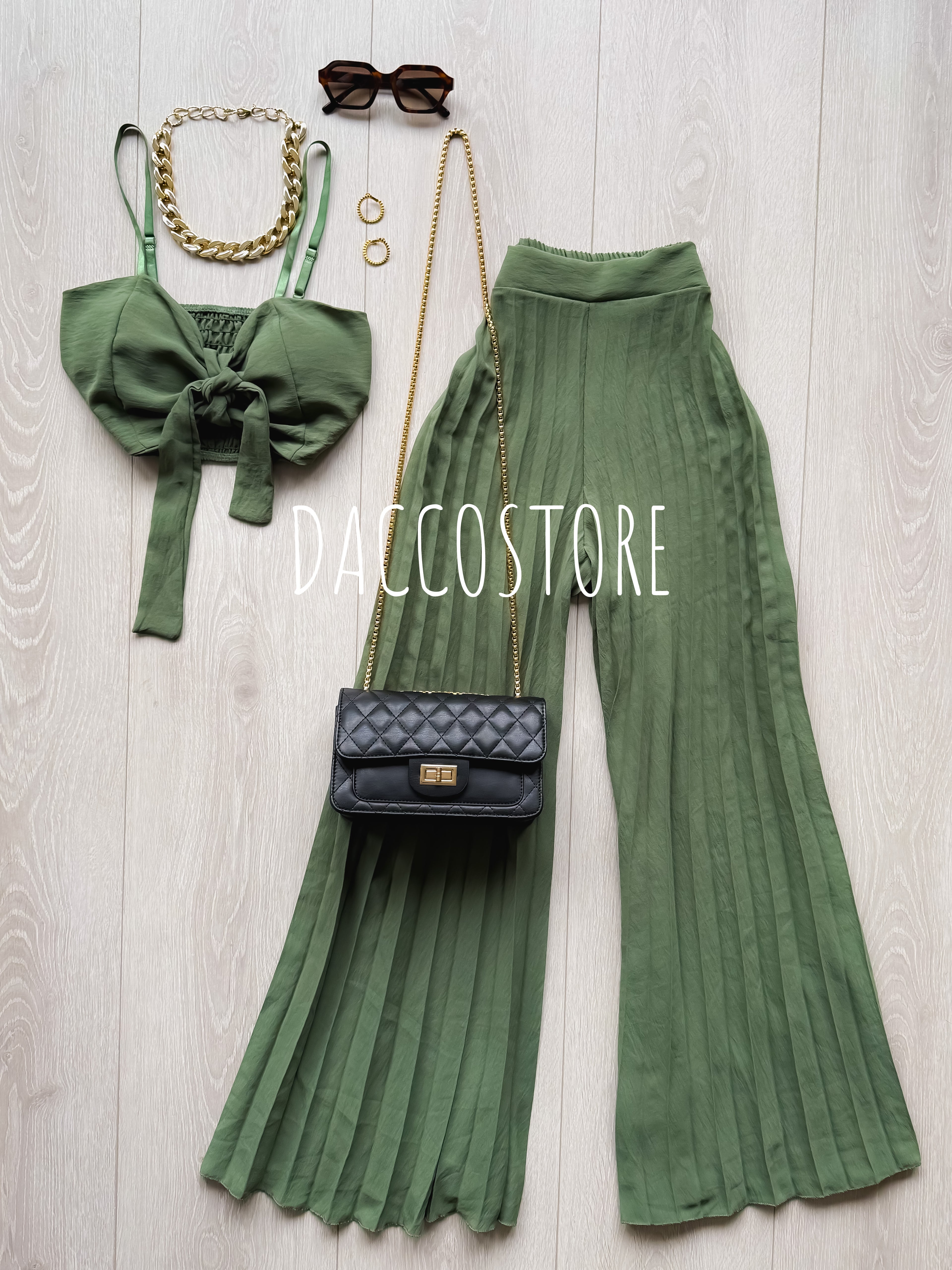 Conjunto Top e Calça Plissada
