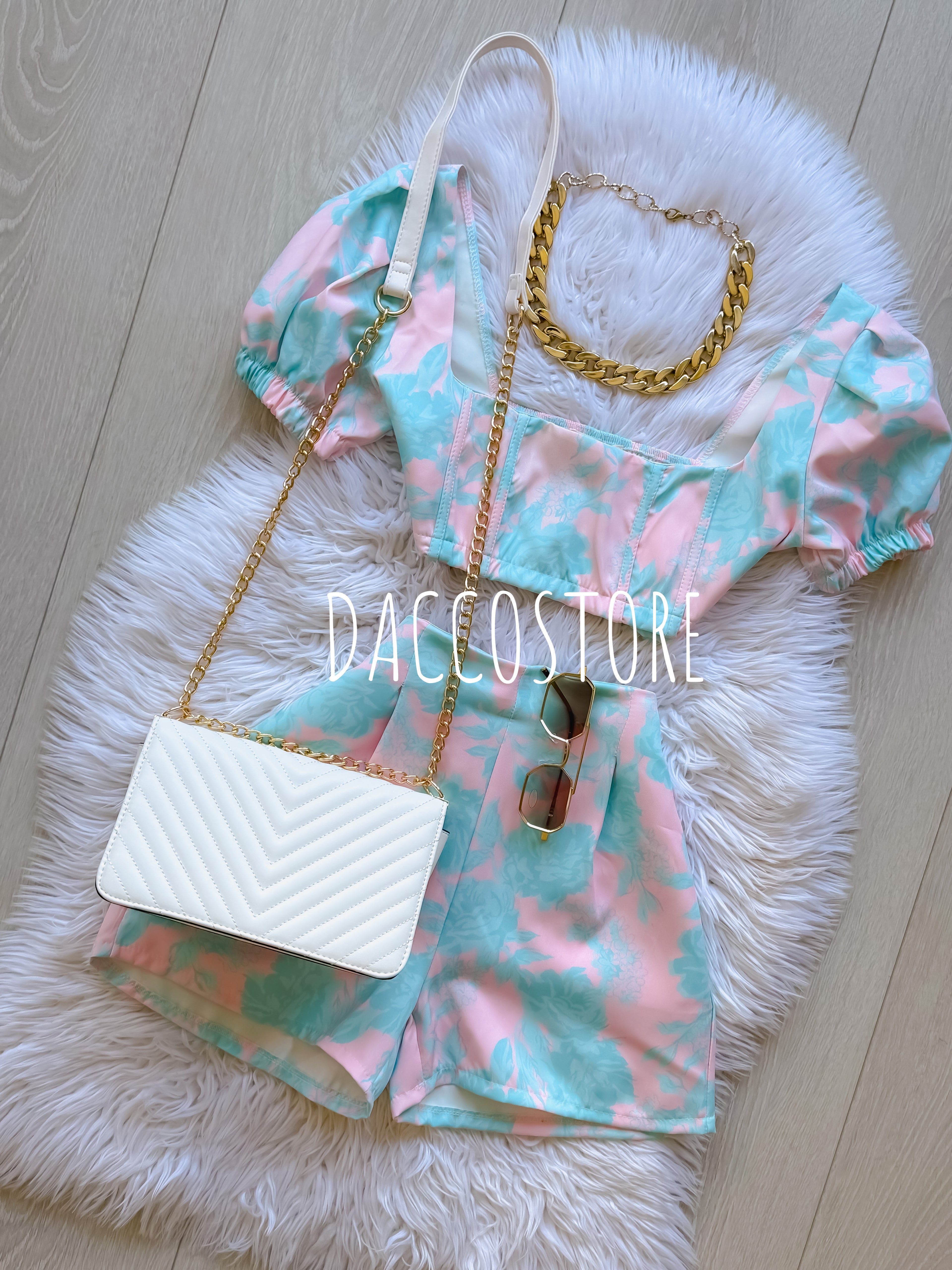 Conjunto Top e Calção Florido