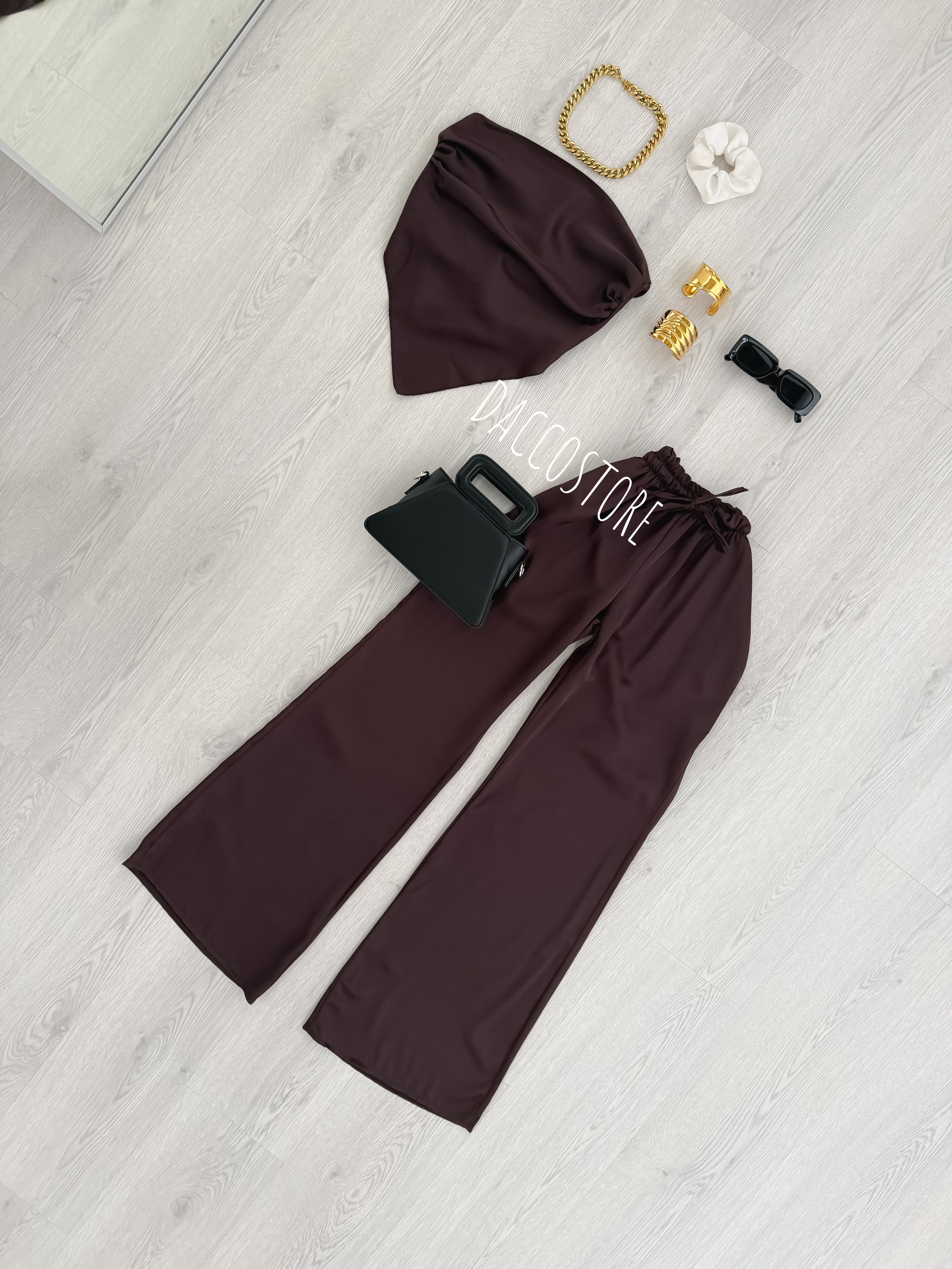 Conjunto Leila