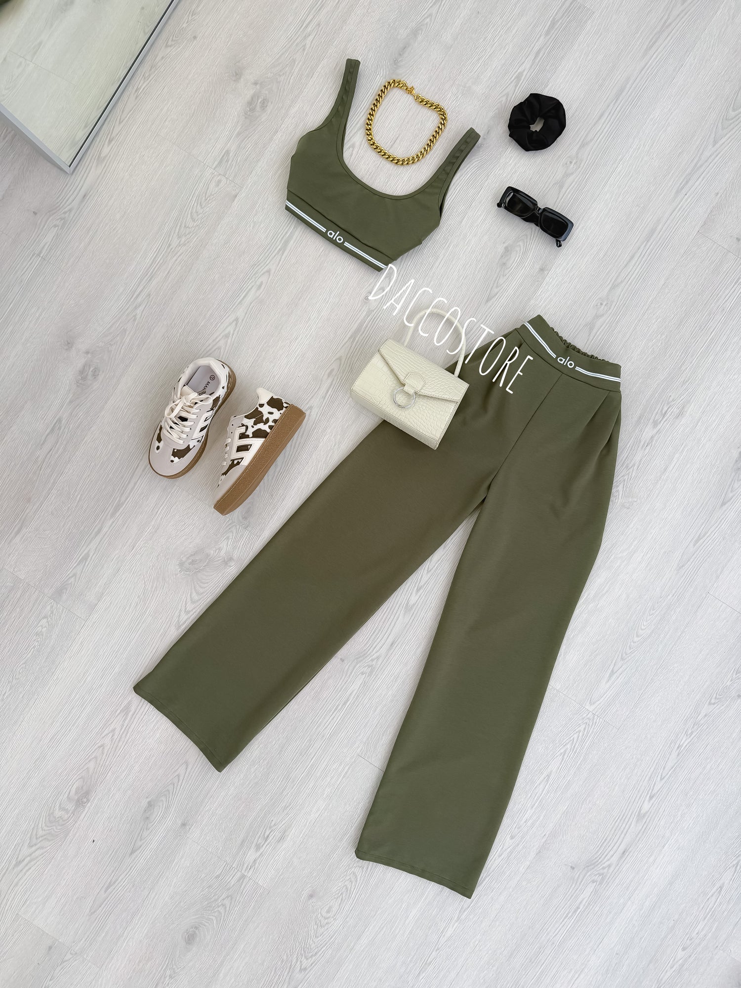 Top e Calça Alo
