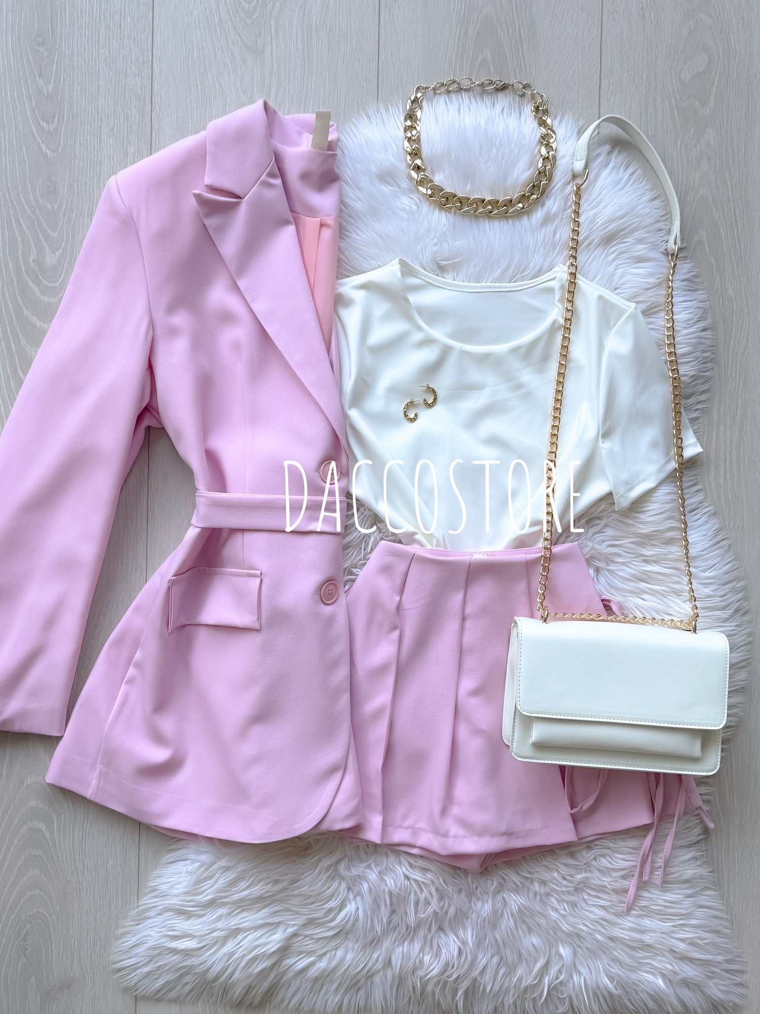 Conjunto Blazer e Saia Calção com Laços