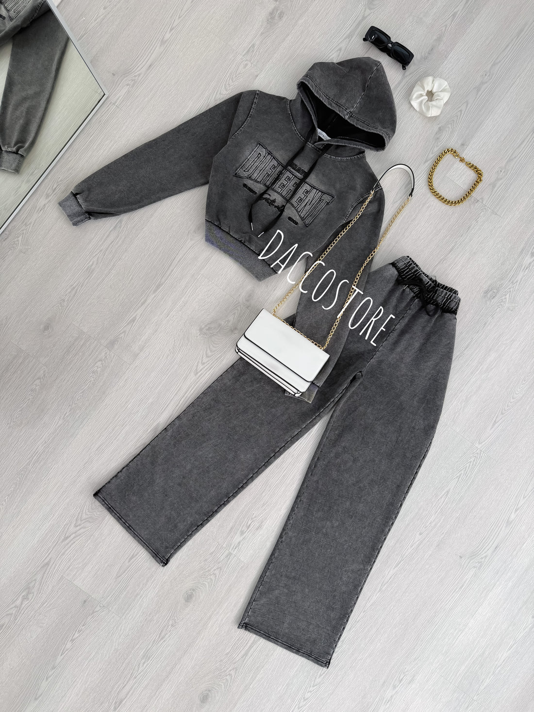 Conjunto Different