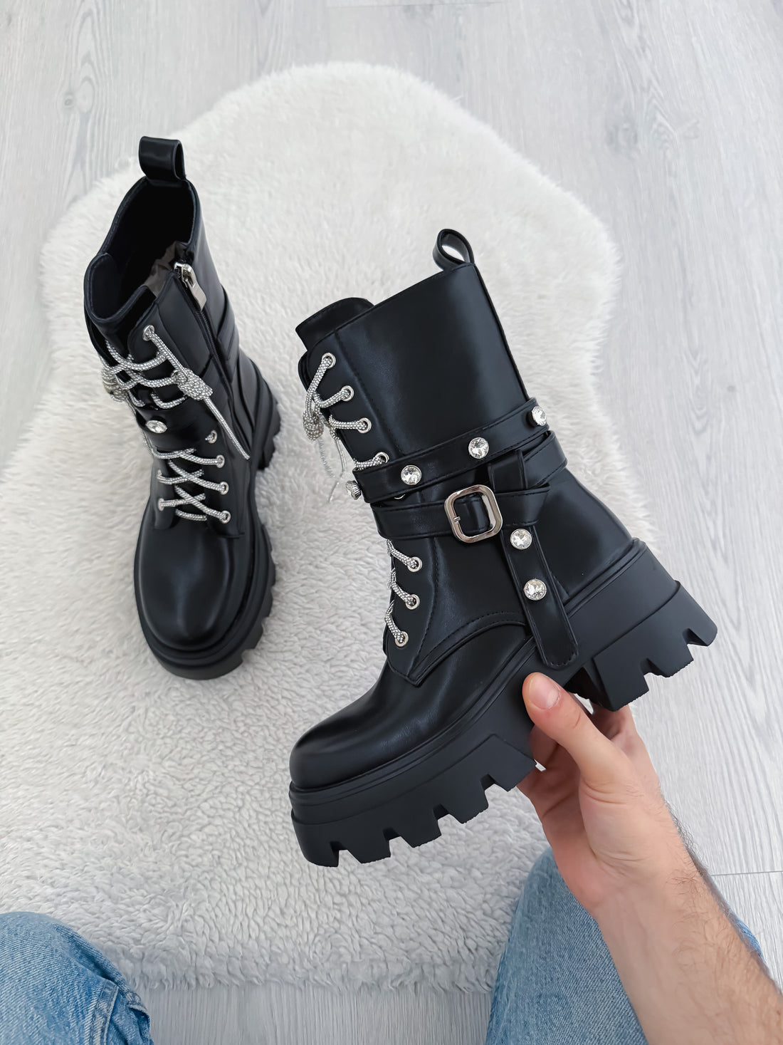 Bota Ivy