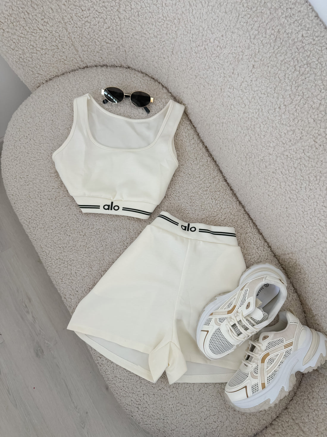 Conjunto Alo