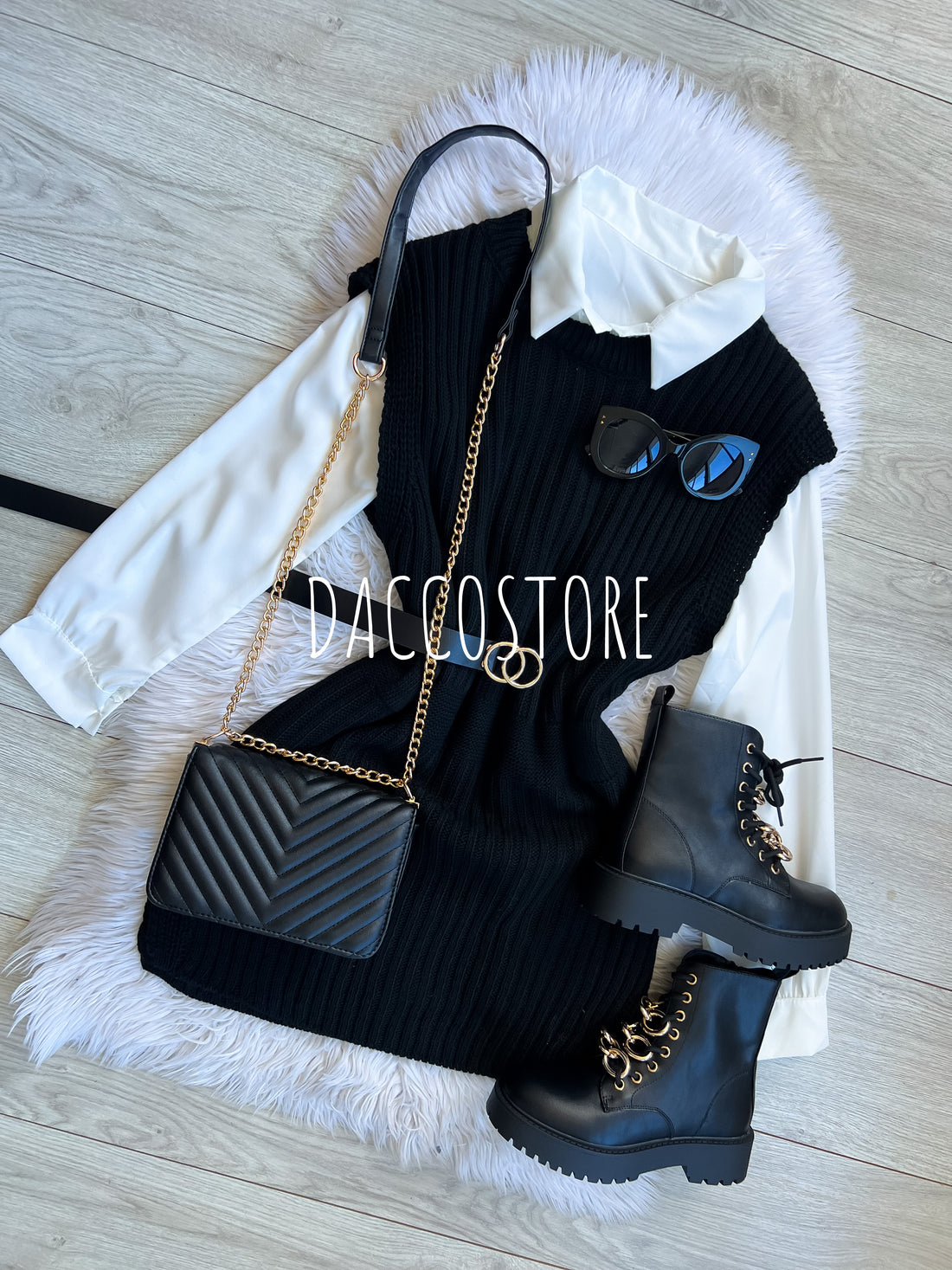 Conjunto Camisa e Colete com Cinto