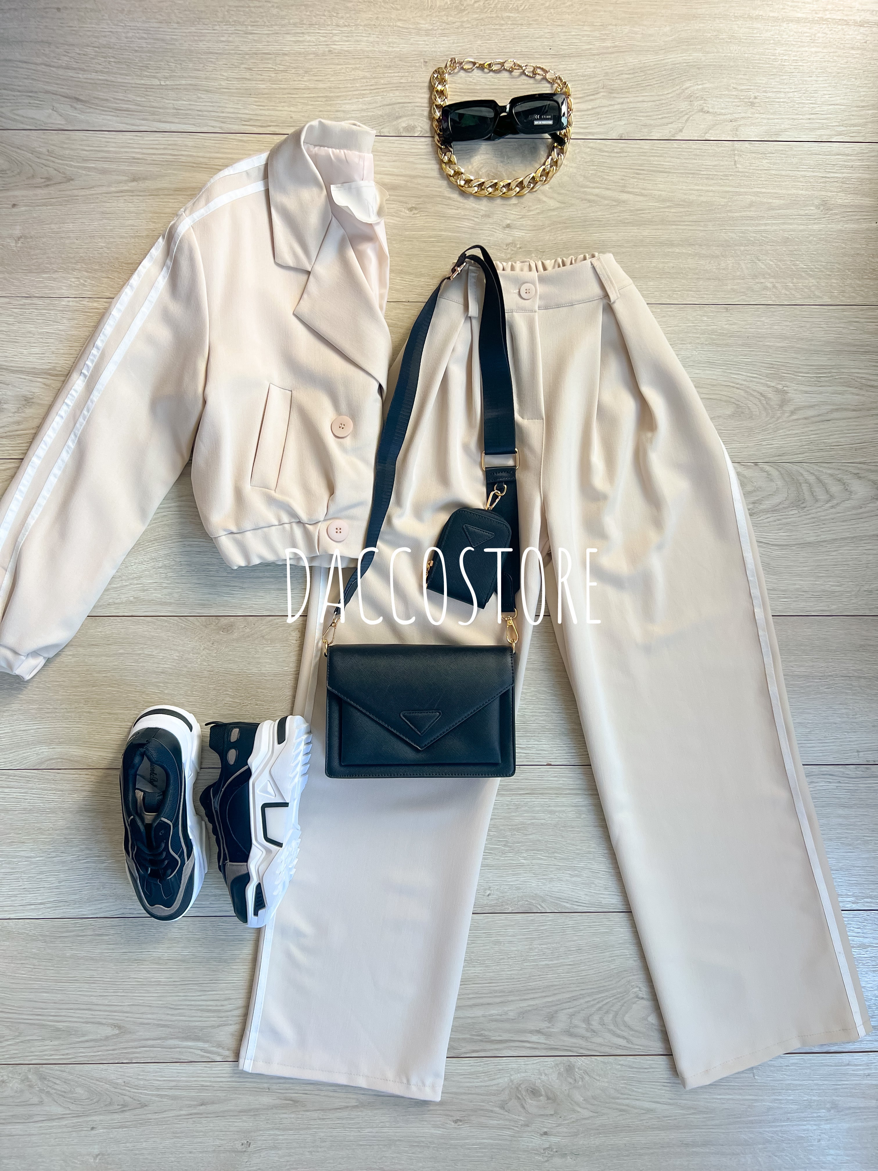 Conjunto com Risca na Lateral